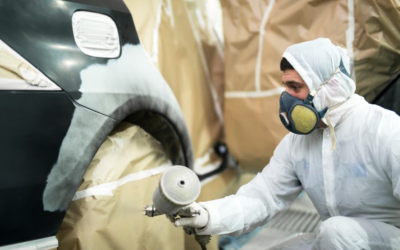 Cómo preparar la superficie antes de pintar un coche